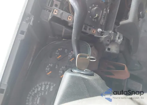 2004 Chevrolet Silverado 1500 Work Truck from USA, damaged, VIN 1GCEC19T44E400605